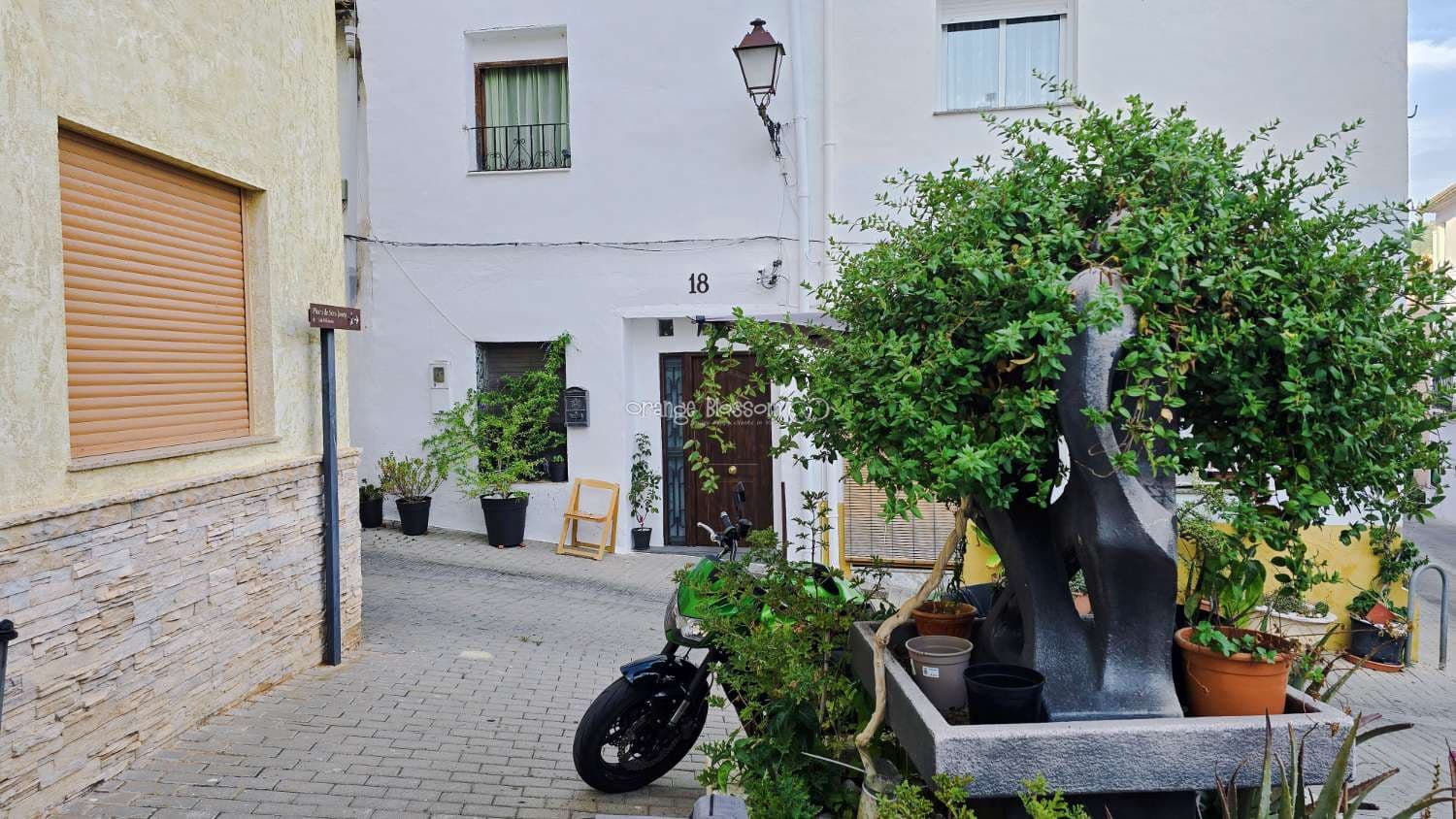 5 bedroom Townhouse for sale in Villalonga - € 189,950 (Ref: 10031415)