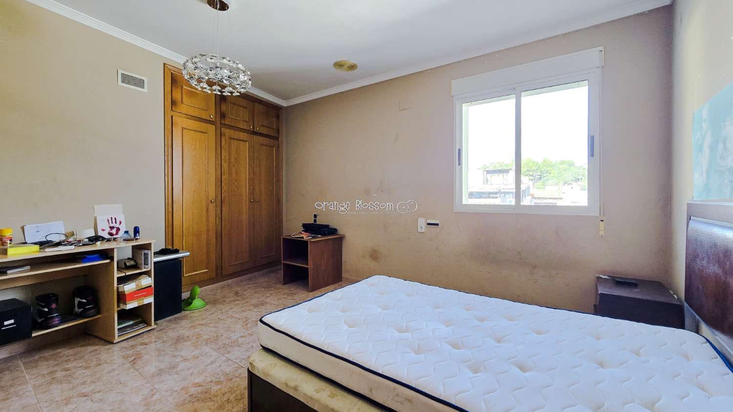 5 sovrum Hus till salu i Villalonga med garage - 265 000 € (Ref: 10042456)