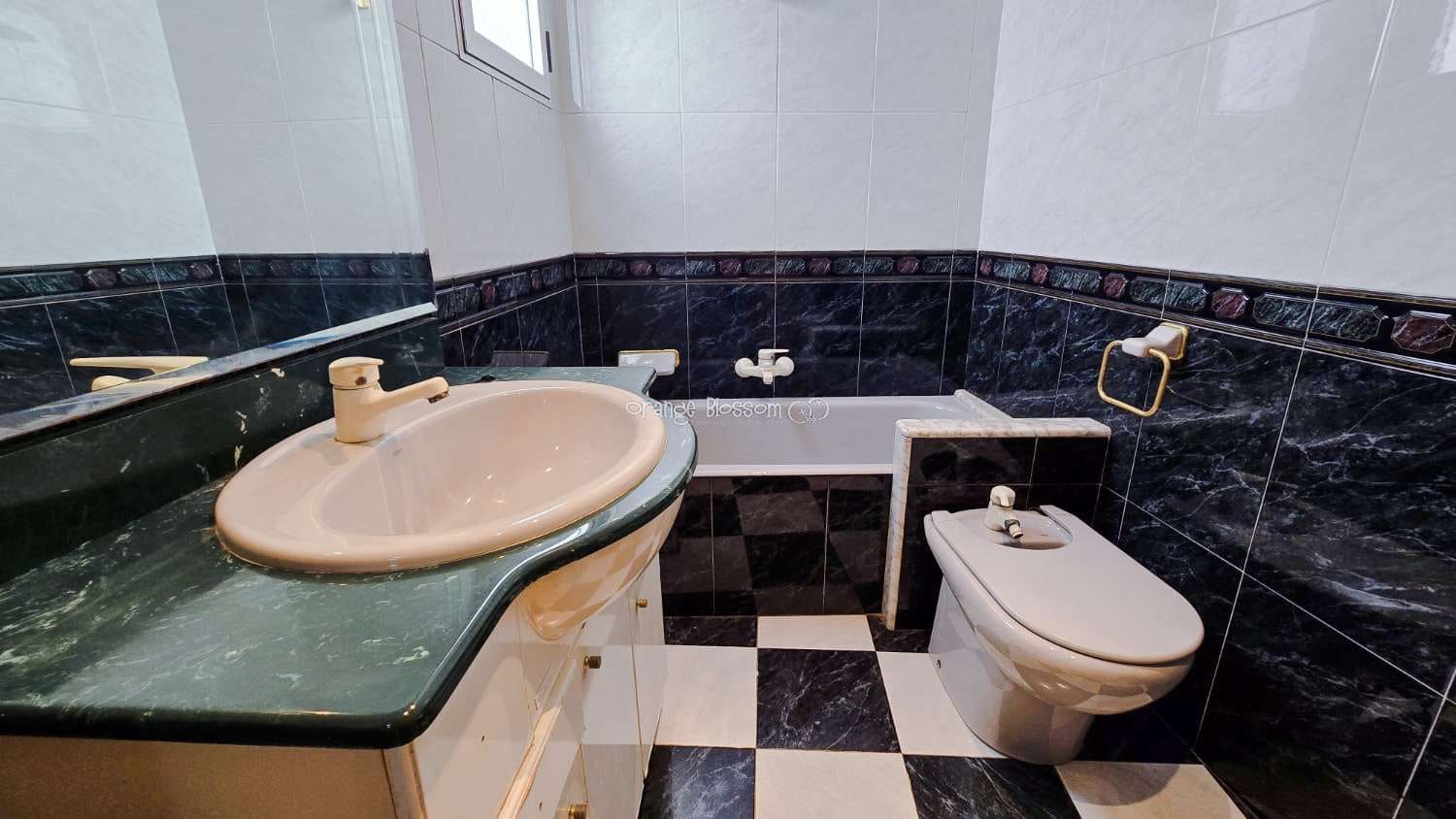 5 sovrum Hus till salu i Villalonga med garage - 265 000 € (Ref: 10042456)