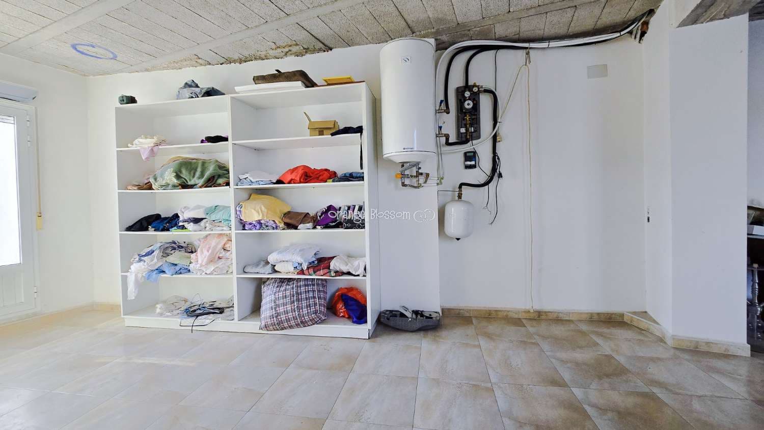 5 sovrum Hus till salu i Villalonga med garage - 265 000 € (Ref: 10042456)