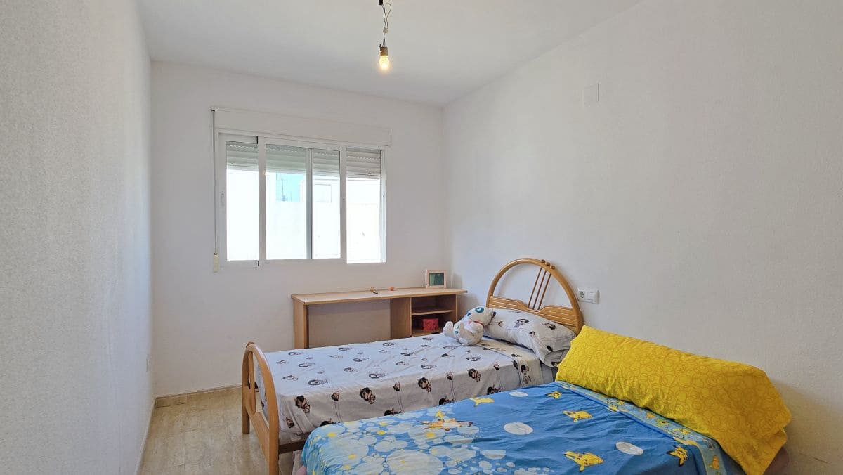 3 chambre Penthouse à vendre à Ador avec garage - 180 000 € (Ref: 10074866)