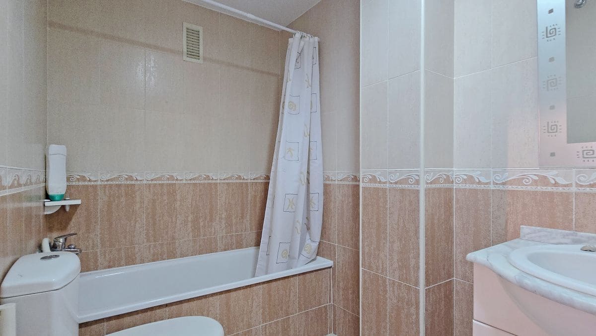 3 chambre Penthouse à vendre à Ador avec garage - 180 000 € (Ref: 10074866)