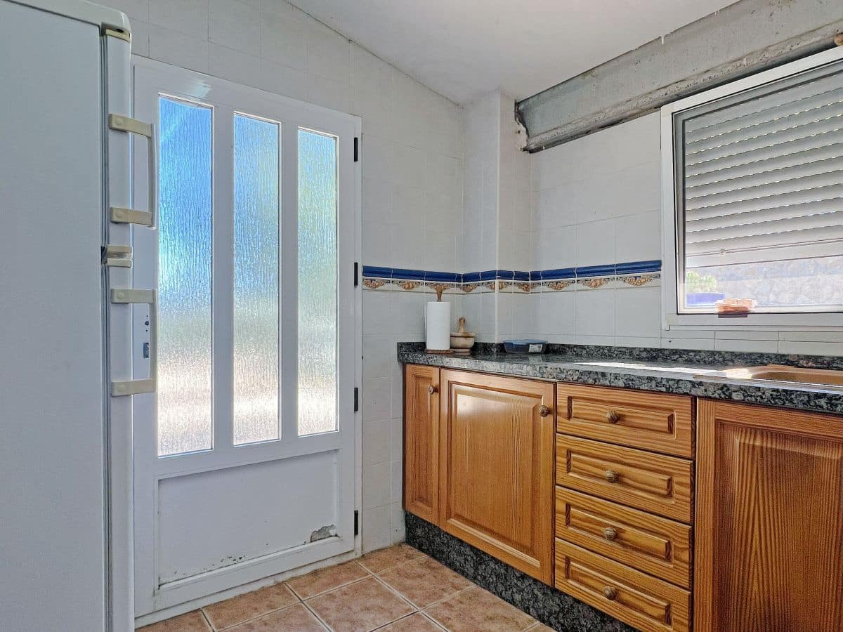 3 makuuhuone Huvila myytävänä paikassa Alfarrasi mukana uima-altaan - 219 950 € (Ref: 10097493)