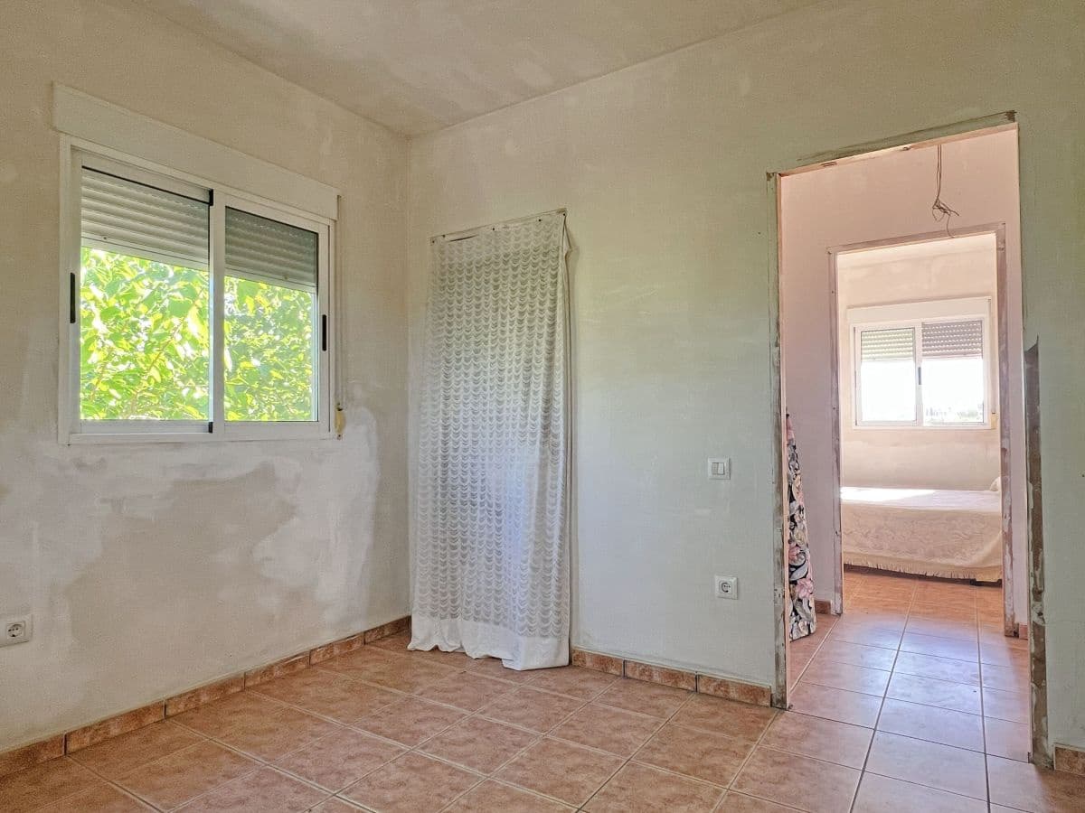 3 makuuhuone Huvila myytävänä paikassa Alfarrasi mukana uima-altaan - 219 950 € (Ref: 10097493)