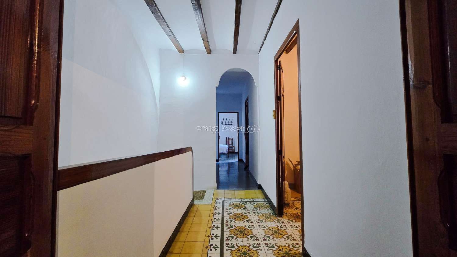 5 bedroom Townhouse for sale in La Font d'En Carros - € 189,950 (Ref: 10164095)