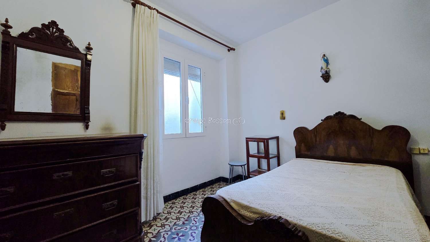 5 bedroom Townhouse for sale in La Font d'En Carros - € 189,950 (Ref: 10164095)