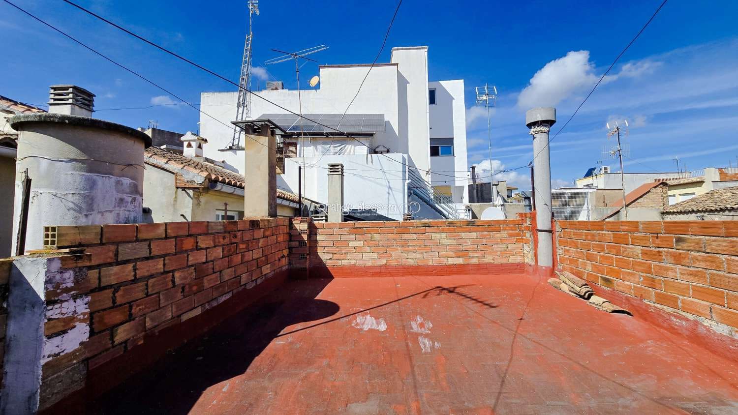 5 bedroom Townhouse for sale in La Font d'En Carros - € 189,950 (Ref: 10164095)