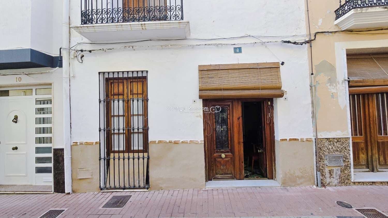 5 bedroom Townhouse for sale in La Font d'En Carros - € 189,950 (Ref: 10164095)