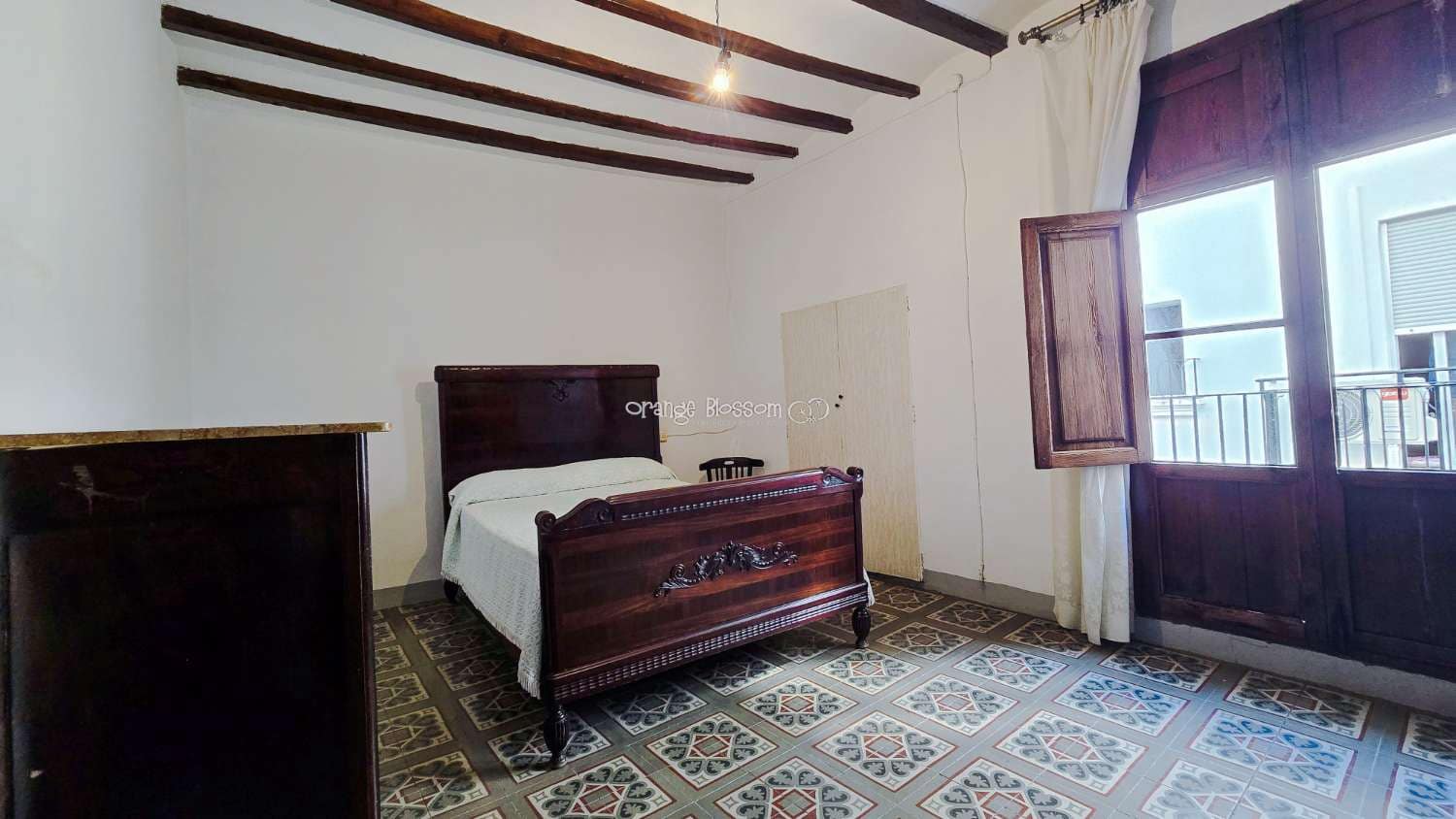 5 bedroom Townhouse for sale in La Font d'En Carros - € 189,950 (Ref: 10164095)