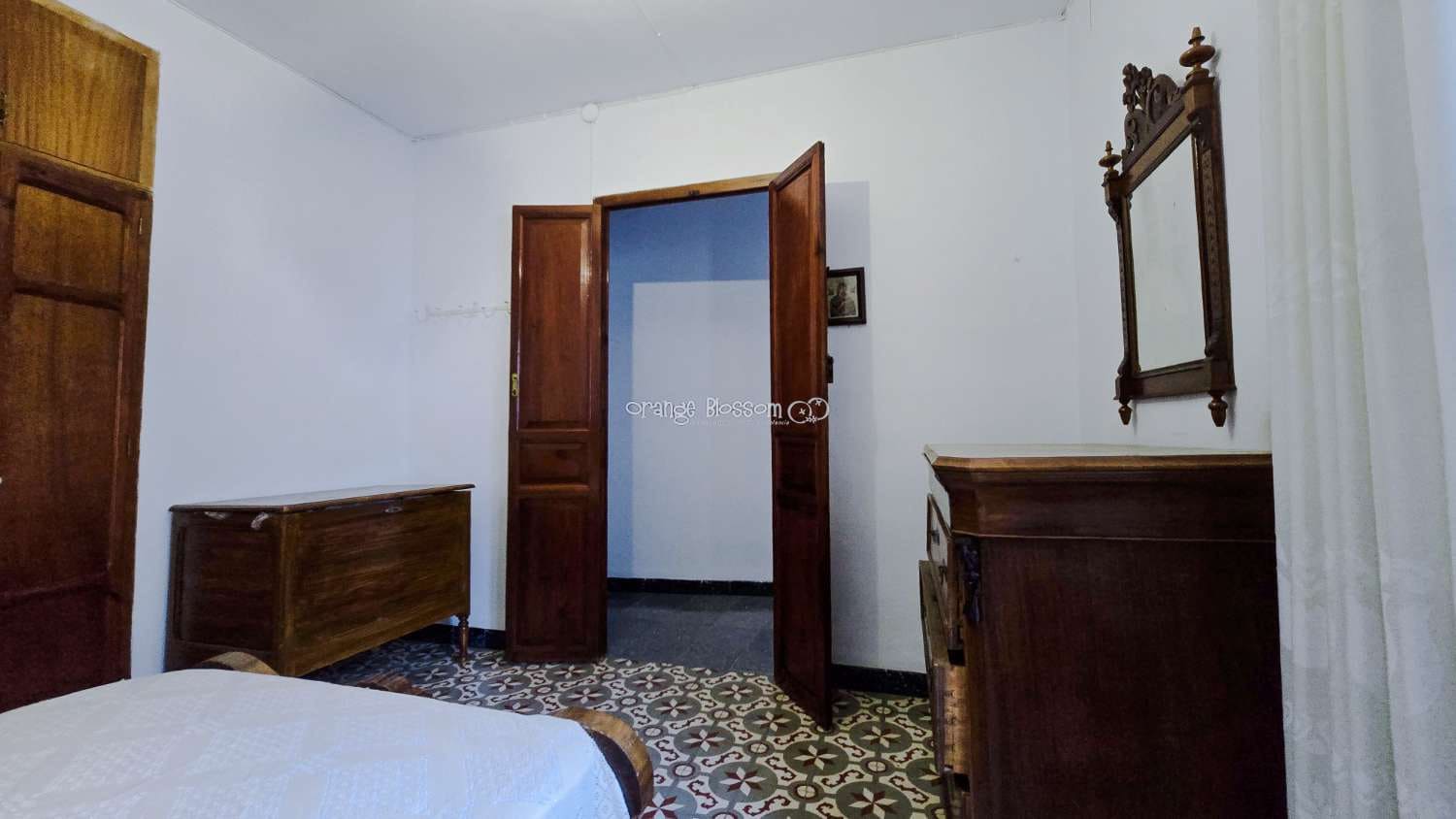 5 bedroom Townhouse for sale in La Font d'En Carros - € 189,950 (Ref: 10164095)