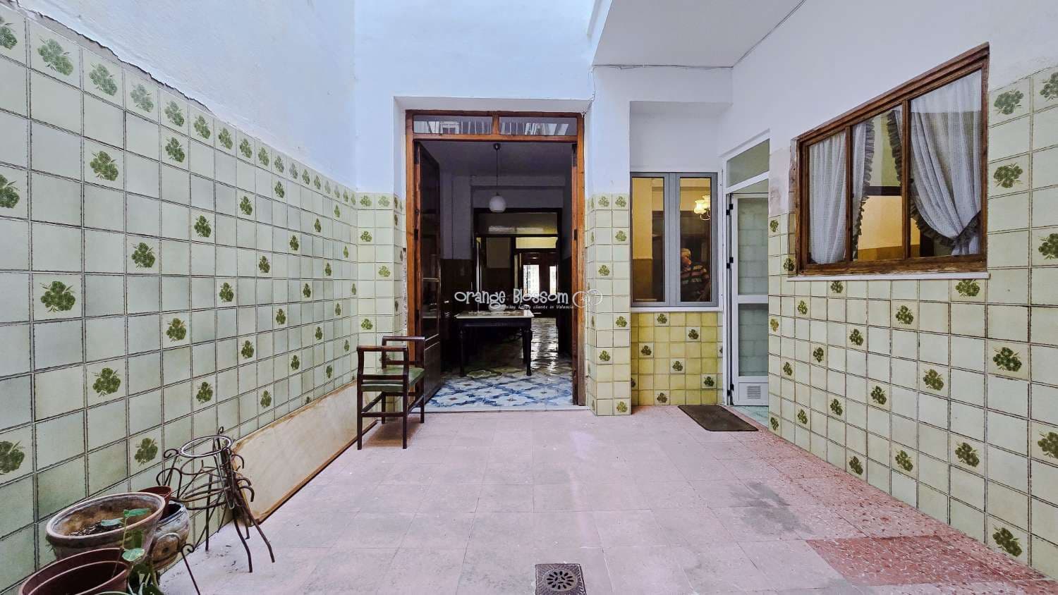 5 bedroom Townhouse for sale in La Font d'En Carros - € 189,950 (Ref: 10164095)