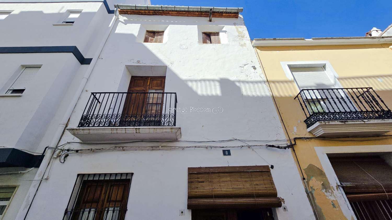 5 bedroom Townhouse for sale in La Font d'En Carros - € 189,950 (Ref: 10164095)