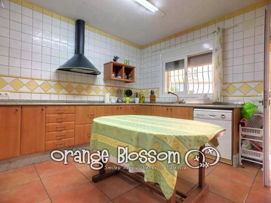 5 soveværelse Villa til salg i Ador med swimmingpool - € 584.950 (Ref: 5247774)