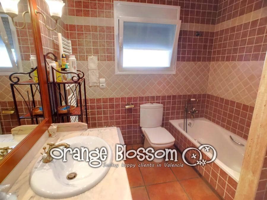 5 soveværelse Villa til salg i Ador med swimmingpool - € 584.950 (Ref: 5247774)