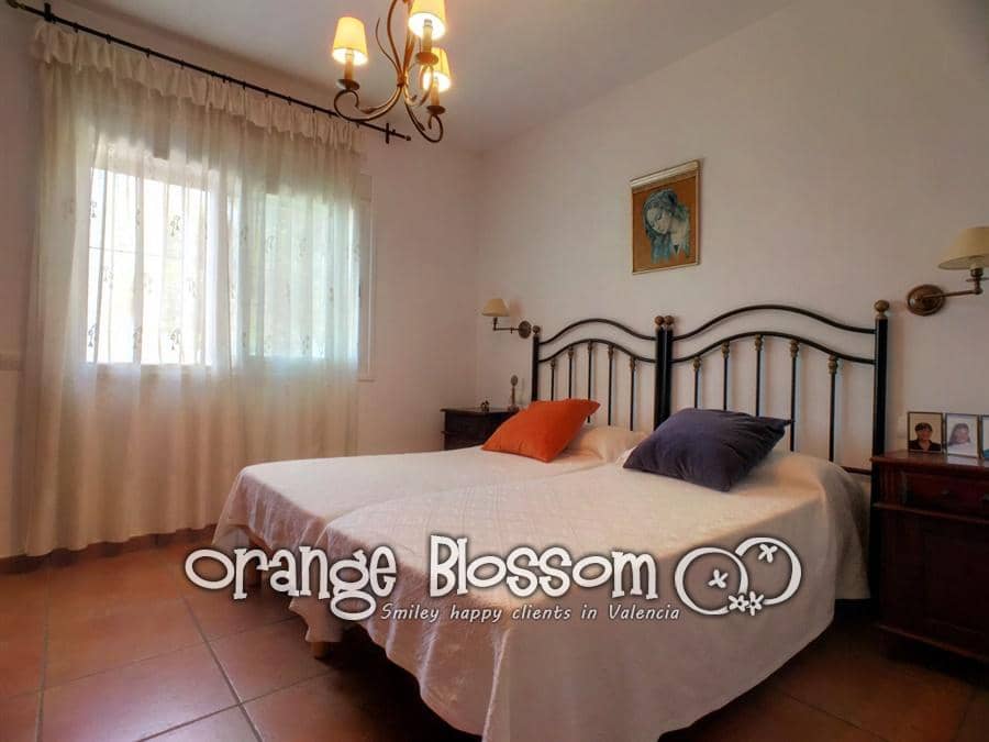 5 soveværelse Villa til salg i Ador med swimmingpool - € 584.950 (Ref: 5247774)