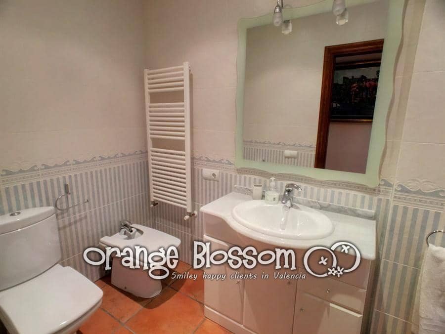 5 soveværelse Villa til salg i Ador med swimmingpool - € 584.950 (Ref: 5247774)