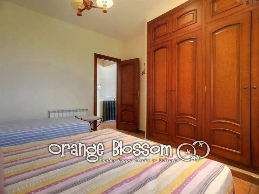 5 soveværelse Villa til salg i Ador med swimmingpool - € 584.950 (Ref: 5247774)