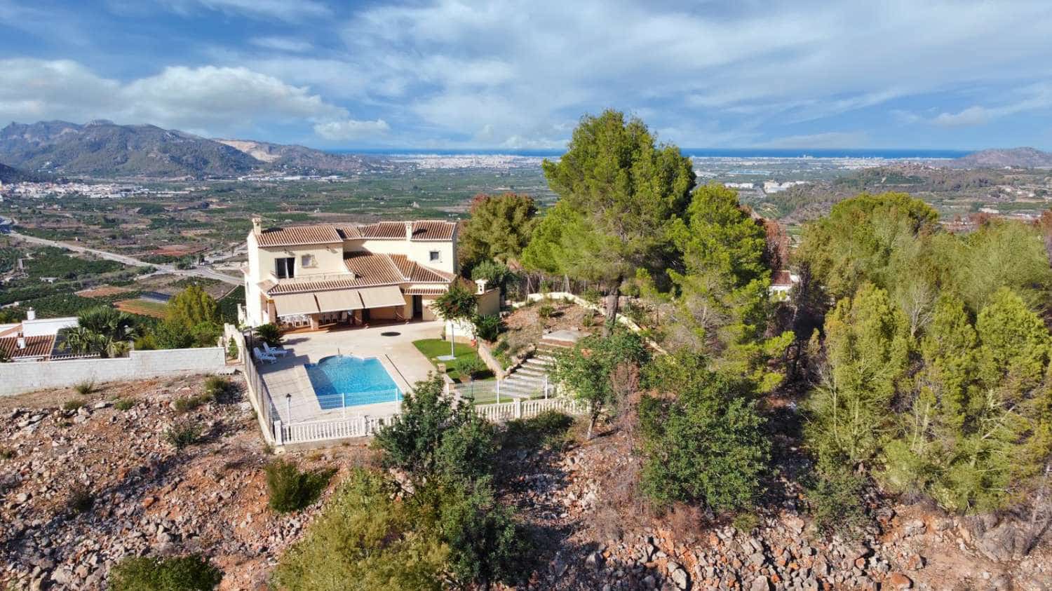 5 soveværelse Villa til salg i Ador med swimmingpool - € 584.950 (Ref: 5247774)