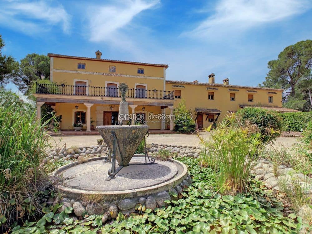 8 soveværelse Villa til salg i Ontinyent - € 2.399.500 (Ref: 6259267)