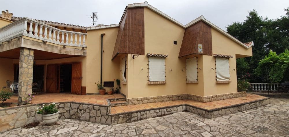 5 soveværelse Villa til salg i Carricola - € 295.000 (Ref: 7921155)