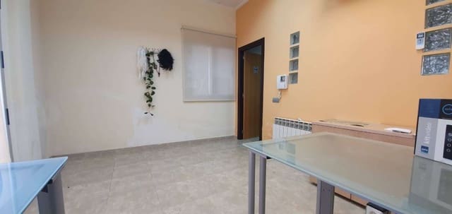 Commercial for sale in Villalonga with garage - € 74,995 (Ref: 7921162)