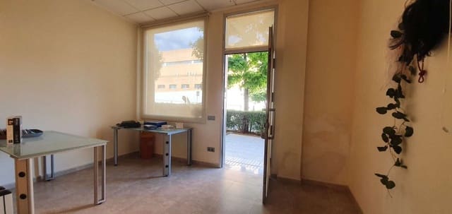 Commercial for sale in Villalonga with garage - € 74,995 (Ref: 7921162)