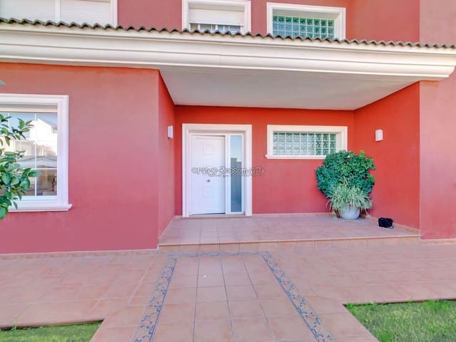 Chalet de 7 habitaciones en Daimús en venta con piscina - 569.950 € (Ref: 7921172)