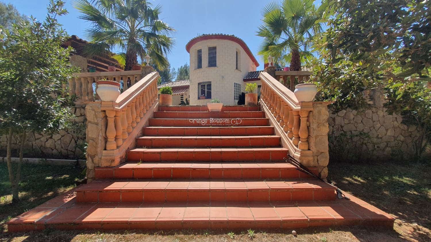 6 bedroom Villa for sale in Villalonga € 349,950 (Ref 7921177)