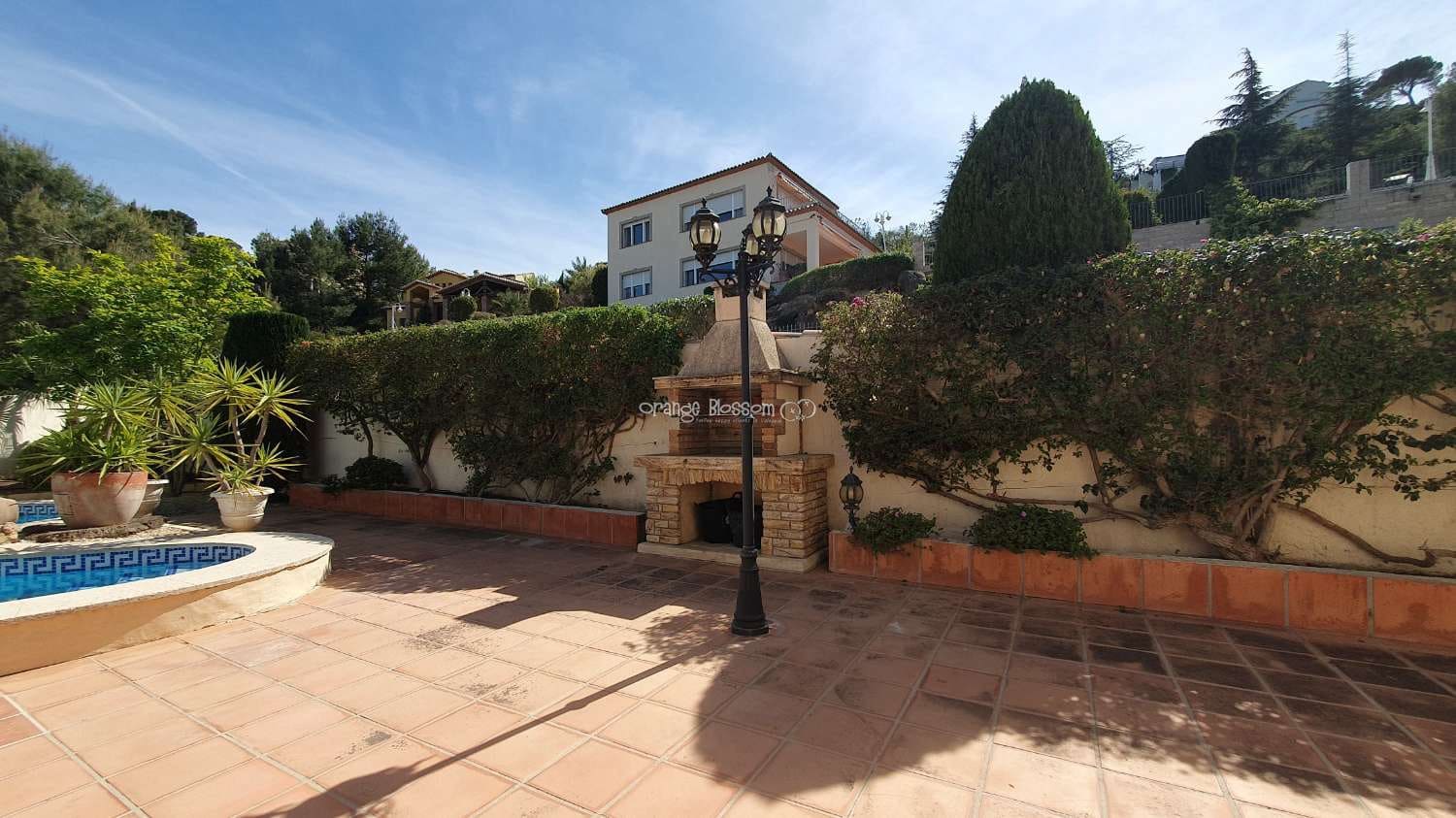 3 soveværelse Villa til salg i Ador med swimmingpool garage - € 449.000 (Ref: 7921183)