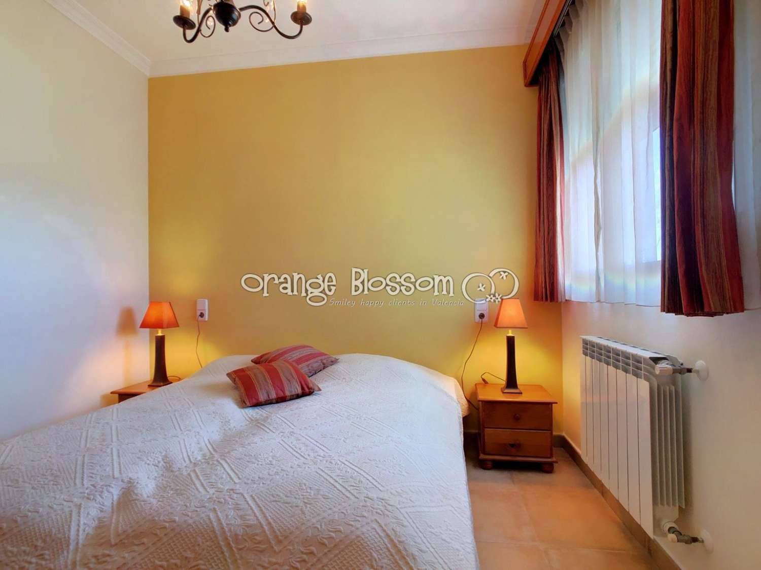 3 soveværelse Villa til salg i Ador med swimmingpool garage - € 449.000 (Ref: 7921183)