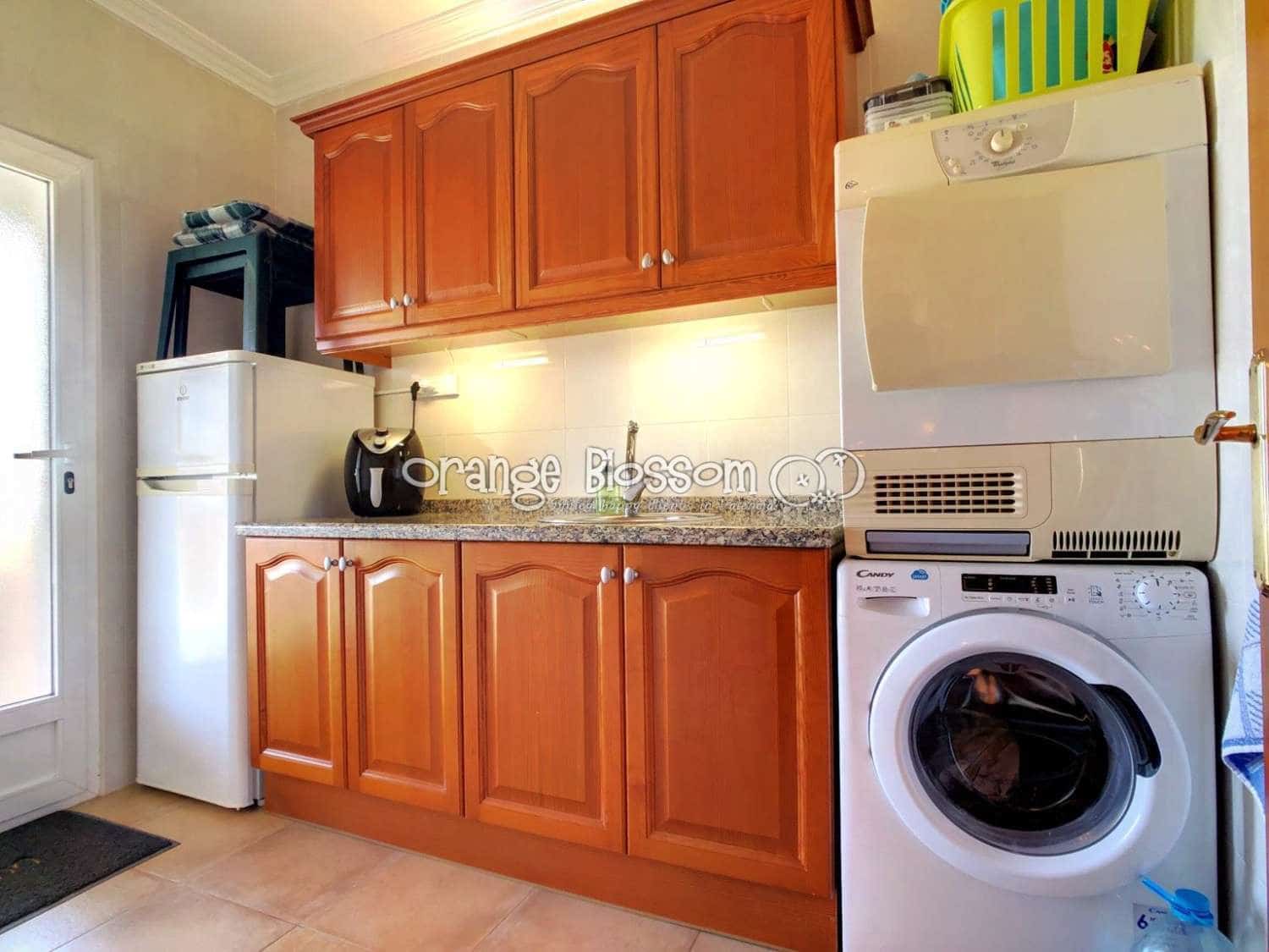 3 soveværelse Villa til salg i Ador med swimmingpool garage - € 449.000 (Ref: 7921183)