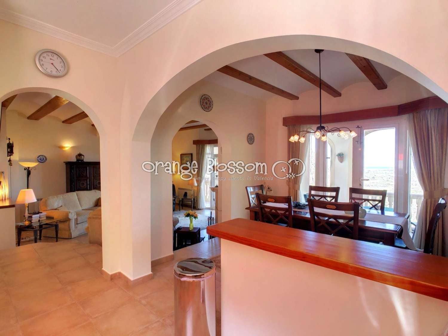 3 soveværelse Villa til salg i Ador med swimmingpool garage - € 449.000 (Ref: 7921183)