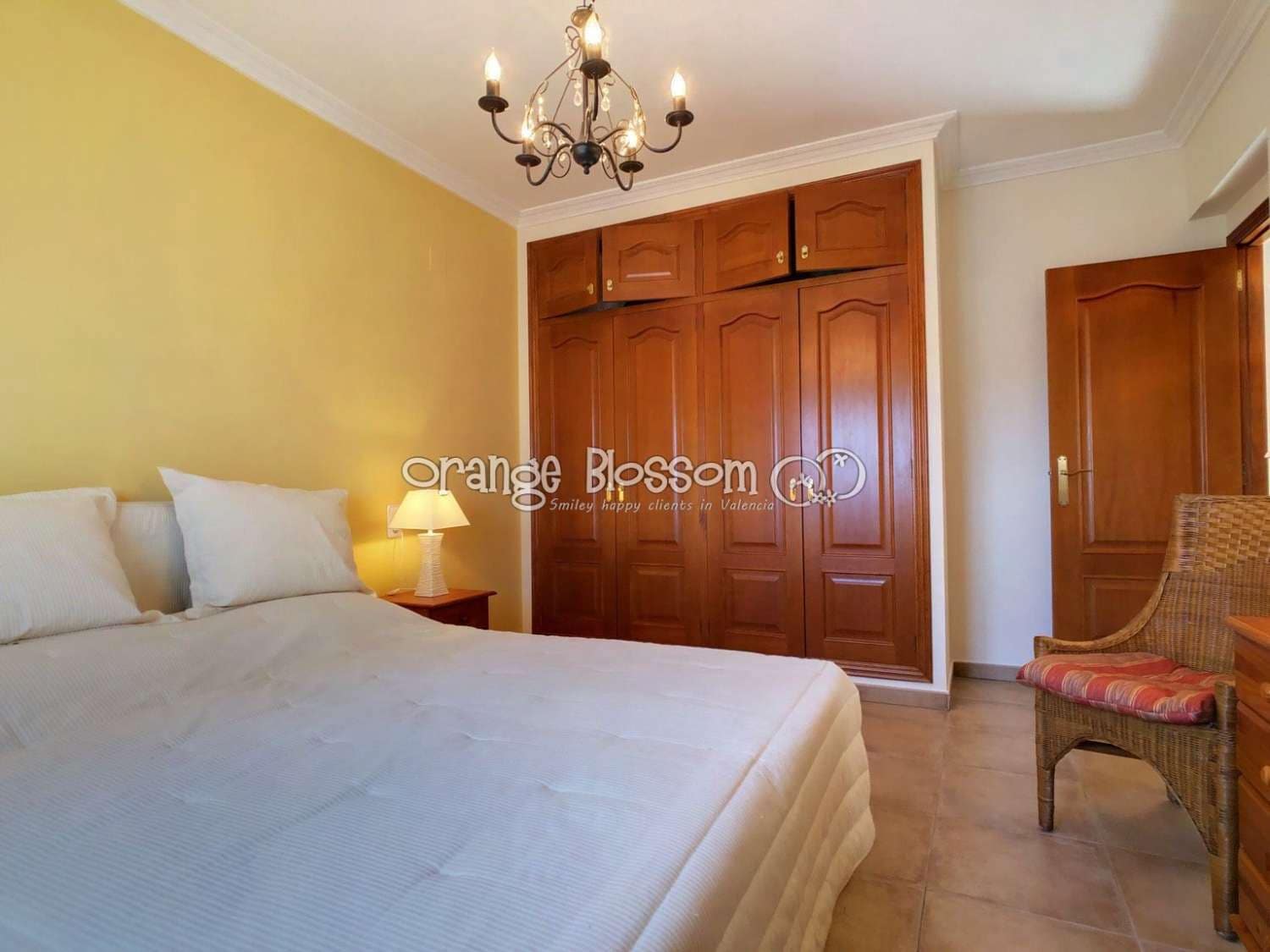 3 soveværelse Villa til salg i Ador med swimmingpool garage - € 449.000 (Ref: 7921183)