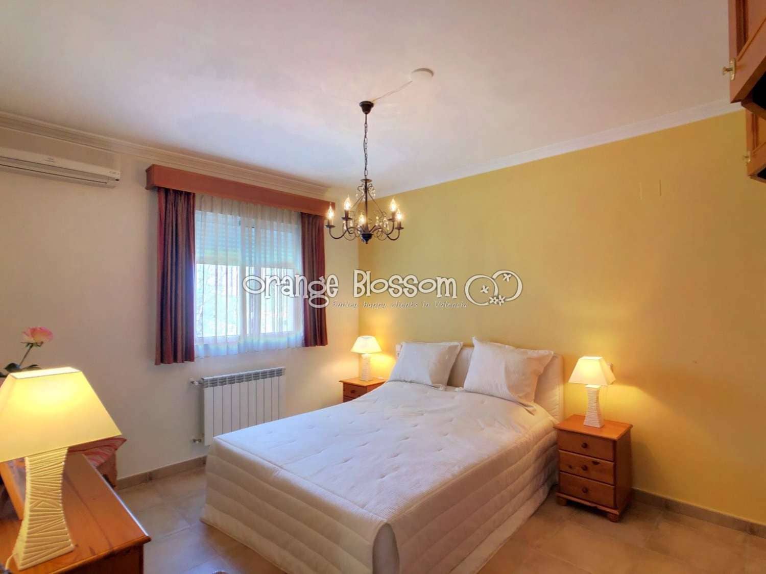 3 soveværelse Villa til salg i Ador med swimmingpool garage - € 449.000 (Ref: 7921183)