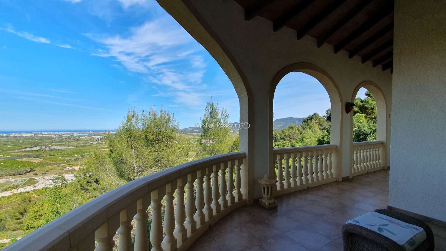 3 soveværelse Villa til salg i Ador med swimmingpool garage - € 449.000 (Ref: 7921183)