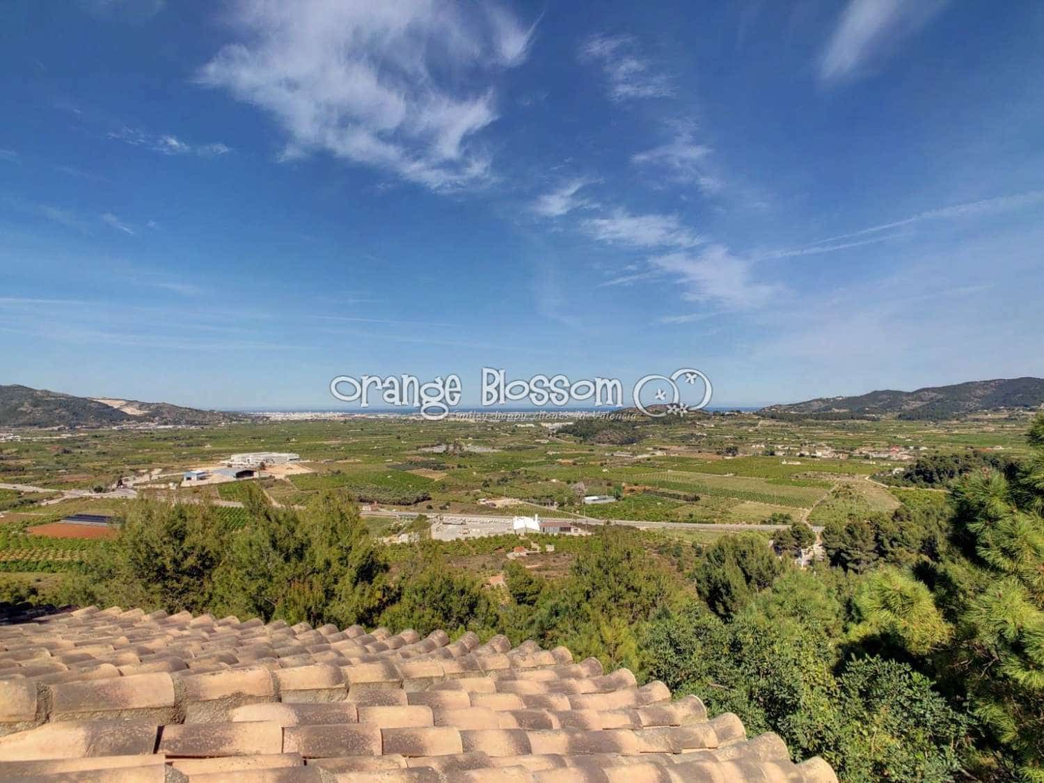 3 soveværelse Villa til salg i Ador med swimmingpool garage - € 449.000 (Ref: 7921183)