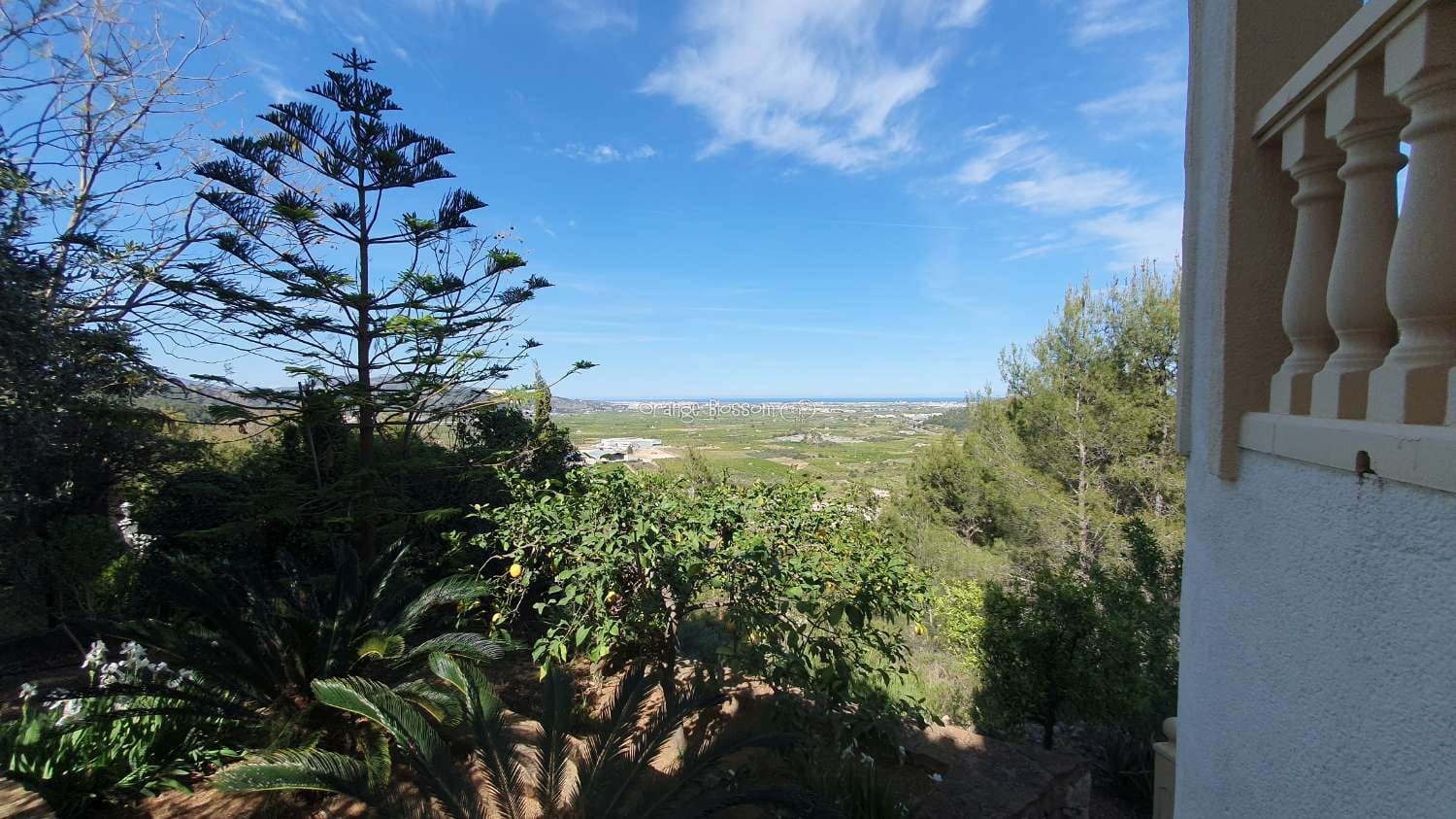 3 soveværelse Villa til salg i Ador med swimmingpool garage - € 449.000 (Ref: 7921183)