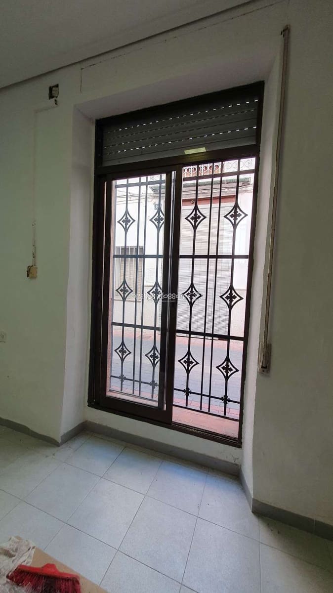 14 soverom Hus til salgs i Rafelcofer - € 399 000 (Ref: 7921189)