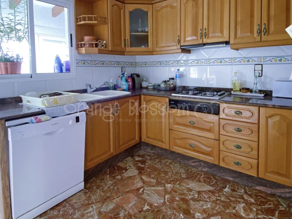 Chalet de 9 habitaciones en Dénia en venta con garaje - 1.290.000 € (Ref: 8053917)