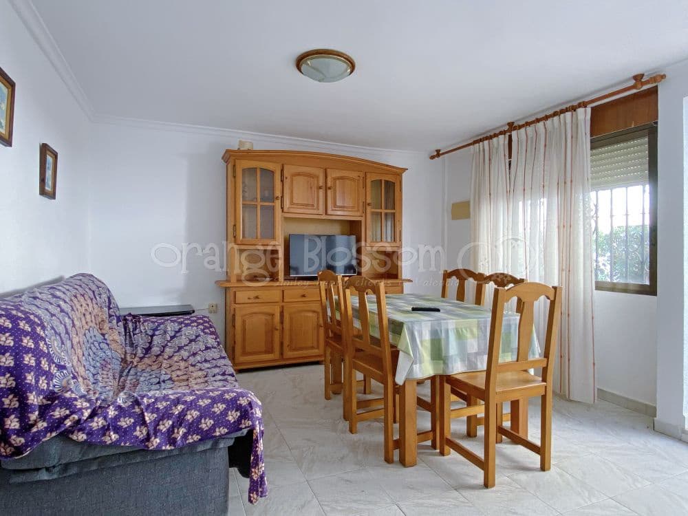 Chalet de 9 habitaciones en Dénia en venta con garaje - 1.290.000 € (Ref: 8053917)