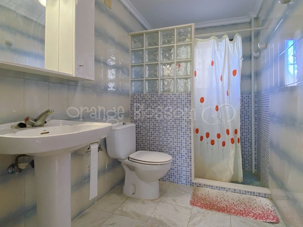 Chalet de 9 habitaciones en Dénia en venta con garaje - 1.290.000 € (Ref: 8053917)