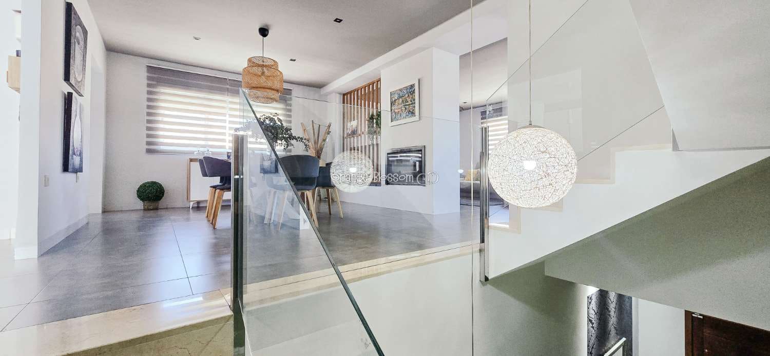 4 sypialnia Dom na sprzedaż w Villalonga - 315 000 € (Ref: 8261004)