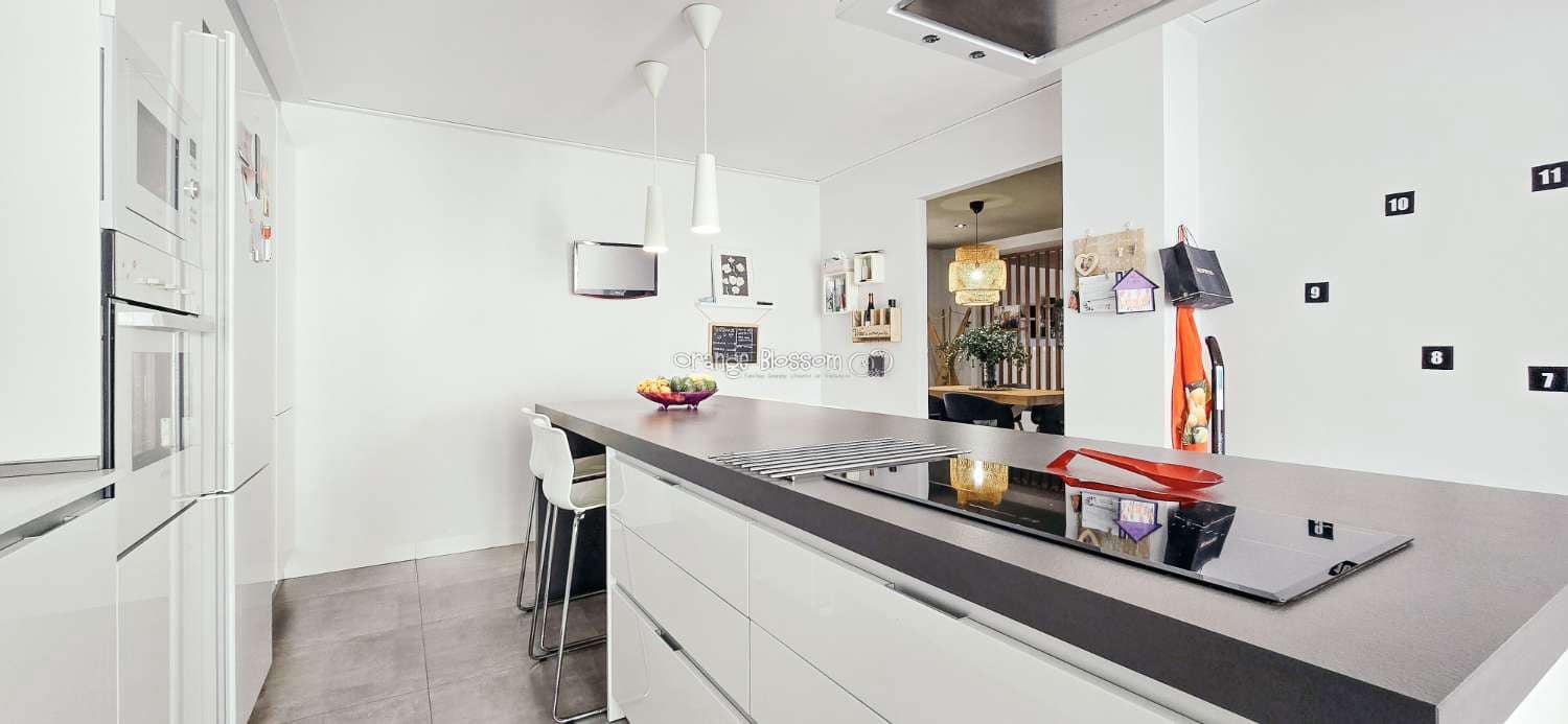 4 sypialnia Dom na sprzedaż w Villalonga - 315 000 € (Ref: 8261004)