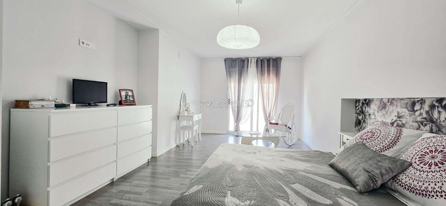 4 sypialnia Dom na sprzedaż w Villalonga - 315 000 € (Ref: 8261004)