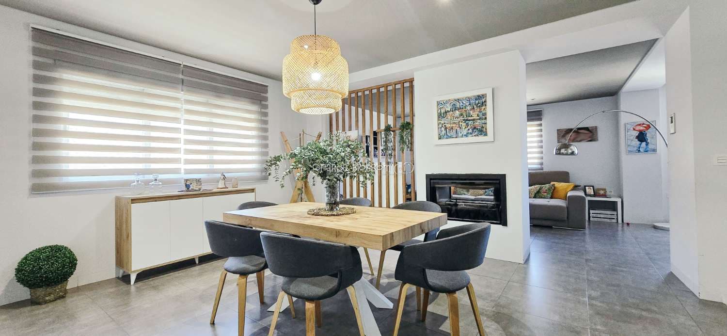 4 sypialnia Dom na sprzedaż w Villalonga - 315 000 € (Ref: 8261004)