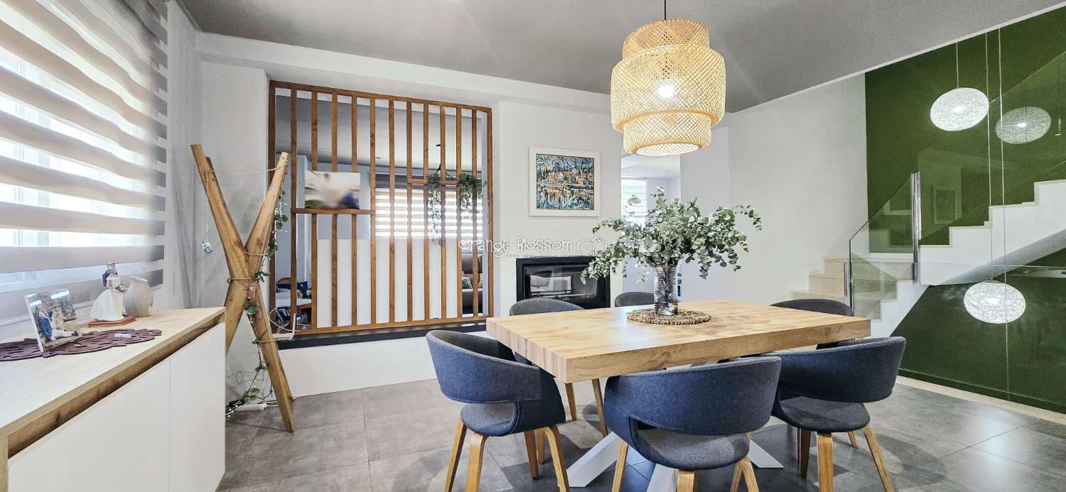 4 sypialnia Dom na sprzedaż w Villalonga - 315 000 € (Ref: 8261004)