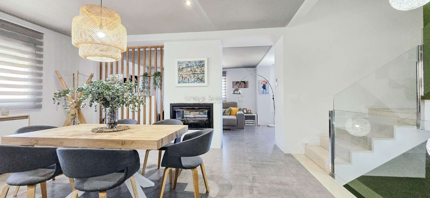 4 sypialnia Dom na sprzedaż w Villalonga - 315 000 € (Ref: 8261004)