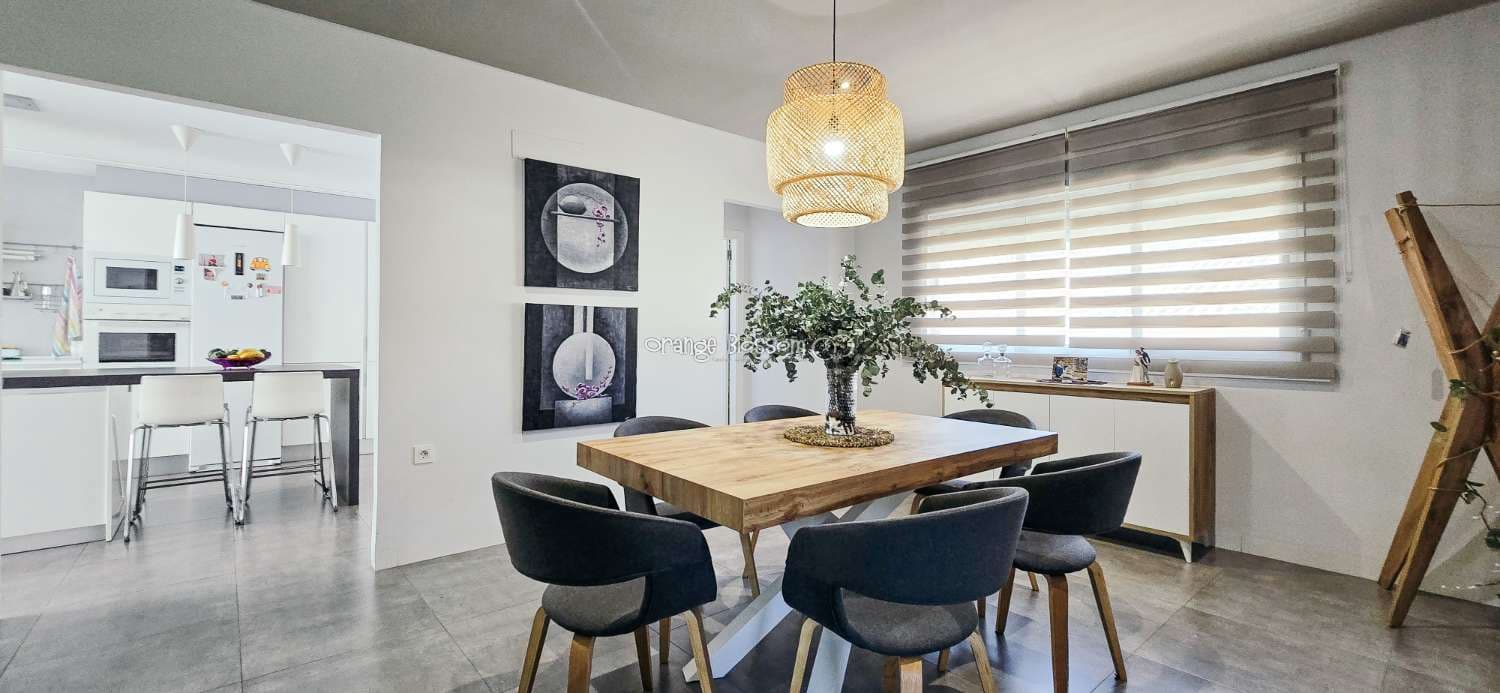 4 sypialnia Dom na sprzedaż w Villalonga - 315 000 € (Ref: 8261004)