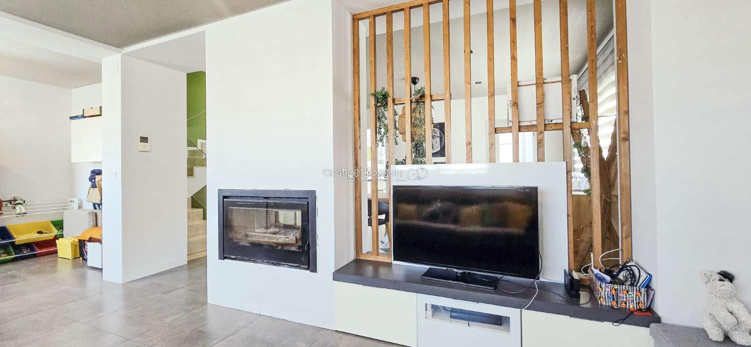 4 sypialnia Dom na sprzedaż w Villalonga - 315 000 € (Ref: 8261004)