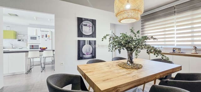 4 bedroom Townhouse for sale in Villalonga - € 315,000 (Ref: 8261004)